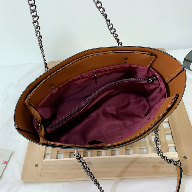 Women's Simple Tote Bag with Chain Handles